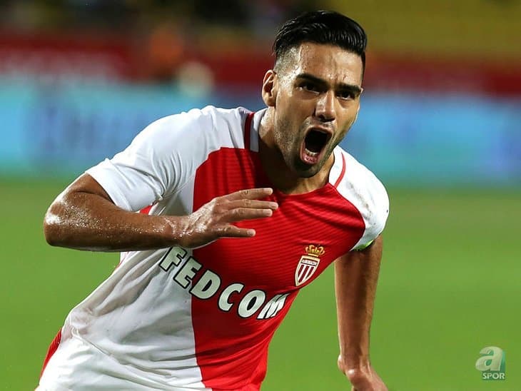 Galatasaray'a Falcao müjdesi! Transfer resmen açıklandı