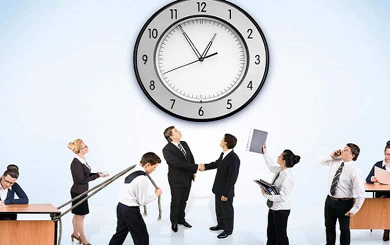 Memurların Çalışma Saatlerine Değişiklik Geliyor!