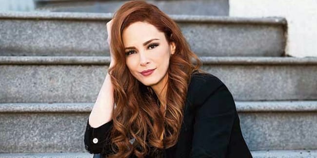 MİNE TUGAY INSTAGRAM POZUYLA TAKİPÇİLERİNİ ŞAŞIRTTI!