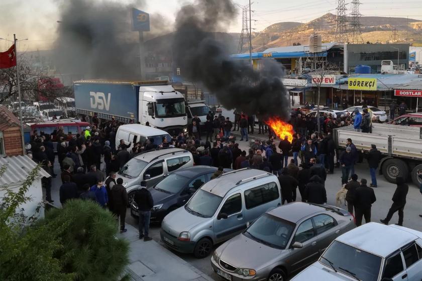 Şoförler 4 İlde Yolları Kapattı!