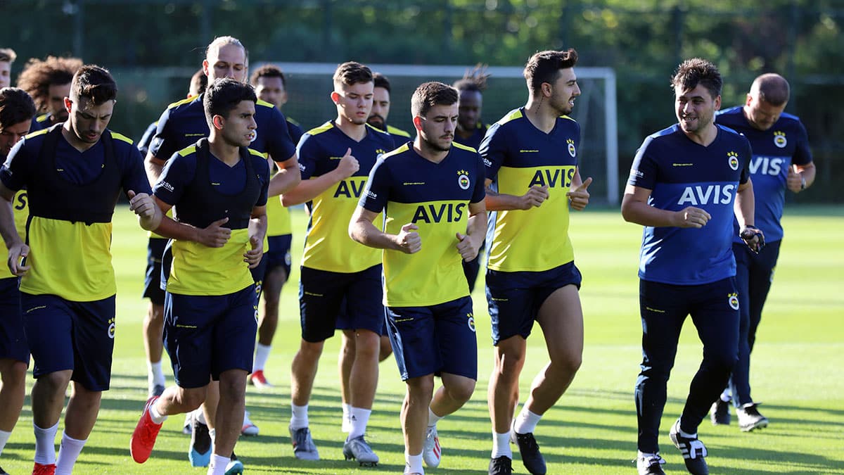 Fenerbahçe’den Oyuncularına Videolu Antrenman Desteği