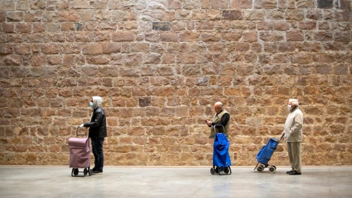 Sosyal Mesafe Ne Anlama Geliyor?