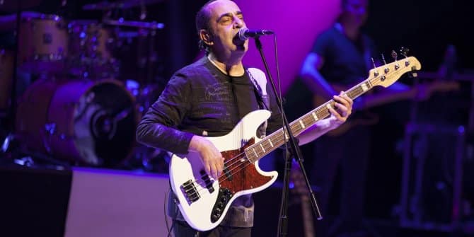 Tekrar Kansere Yakalanan Özkan Uğur'dan Açıklama!