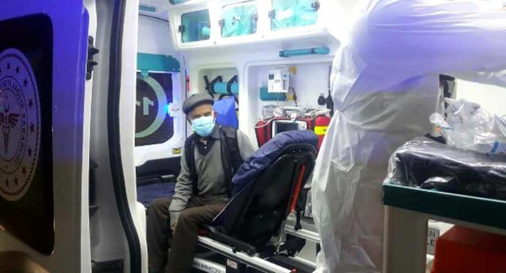 Koronavirüs Şüphesi Olan Babasını Kaçırdı!