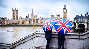 İngiltere'de Covid-19 Nedenli En Yüksek Günlük Artış