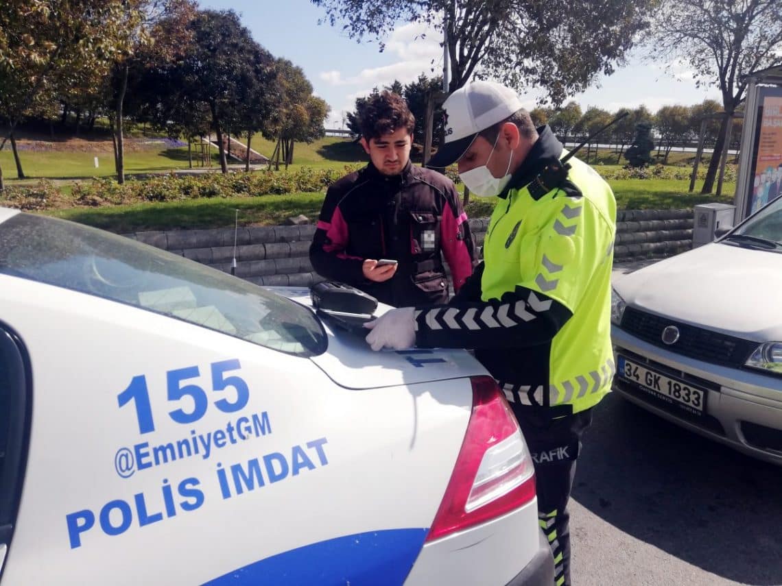 Sokağa Çıkma Yasağına Uymayan Adamdan İlginç Bahane