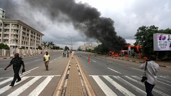 Nijerya'da Silahlı Saldırı!
