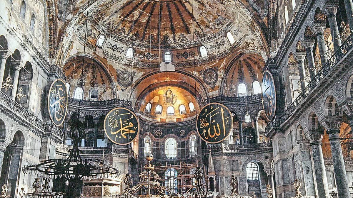 Ayasofya'nın Gişe Gelirlerinin 9 Yıl Boyunca Başka Bir Firmada Olduğu Öğrenildi