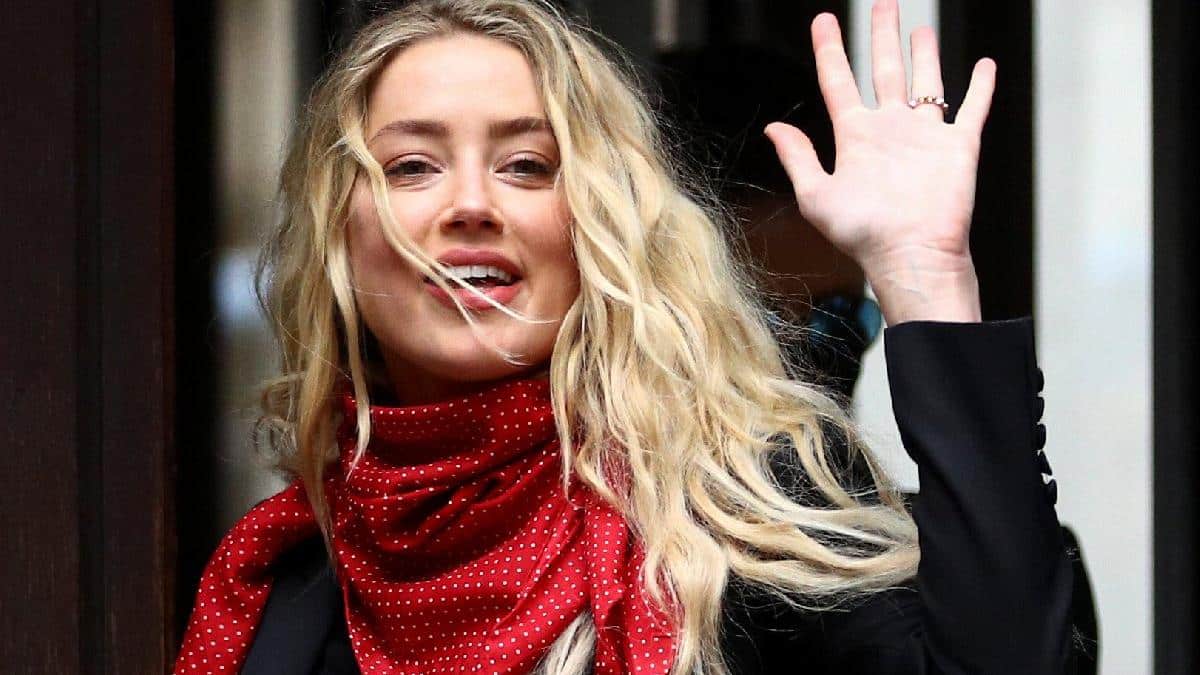 Amber Heard:“O Bir Kaçık Anne!”