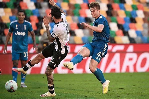 Juventus Şampiyonluğu Erteledi