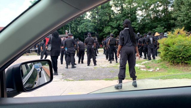 ABD'de Black Panther İsimli Silahlı Bir Grup Sokaklara Çıktı!