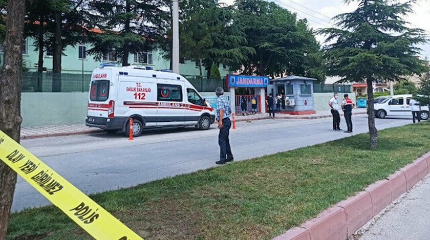 Kütahya’daki Tavşanlı İl Jandarma Komutanlığı’na Saldırı!