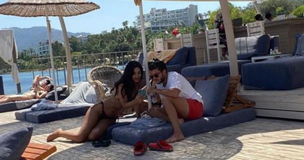 Yarışma Yıldızları Takipçilerine Yakalandılar