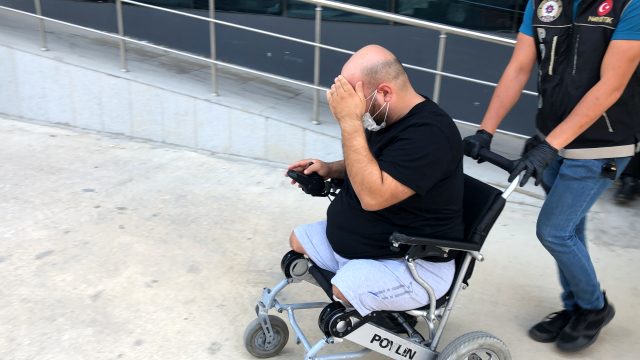 Tekerlekli Sandalyede Olan Engelli Şahıs Uyuşturucu Satıcısı Çıktı!