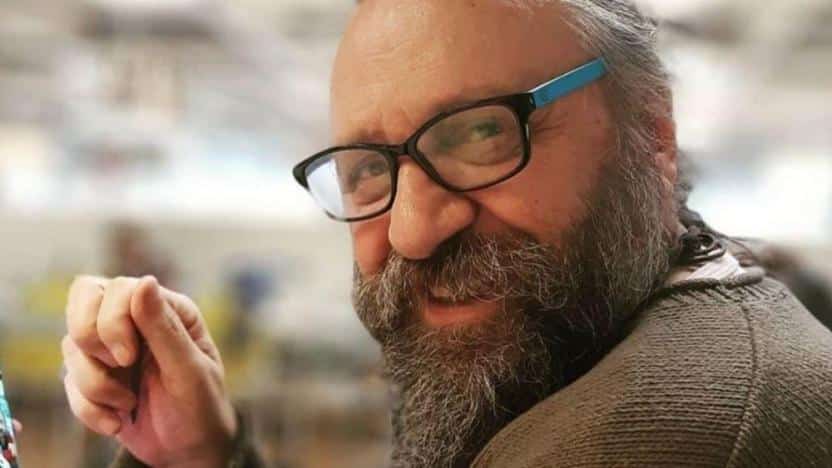 Dünyaca Ünlü Sanatçı Koronavirüs Nedeniyle Hayatını Kaybetti