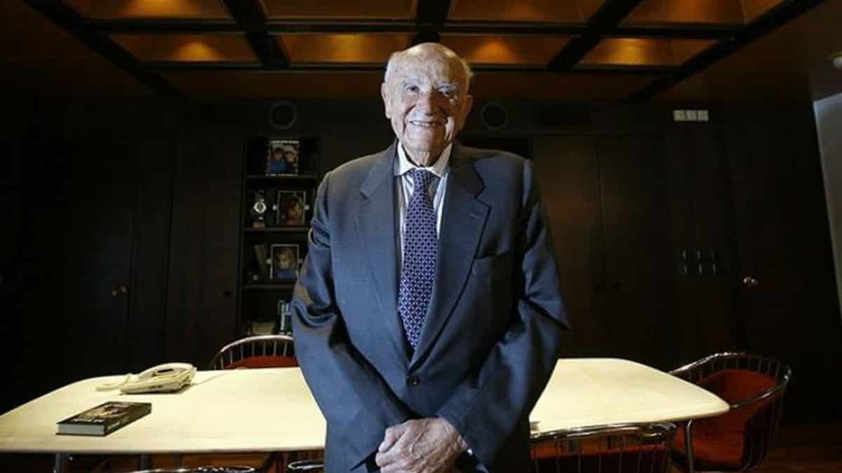 İş İnsanı Jak Kamhi 95 Yaşında Hayata Veda Etti