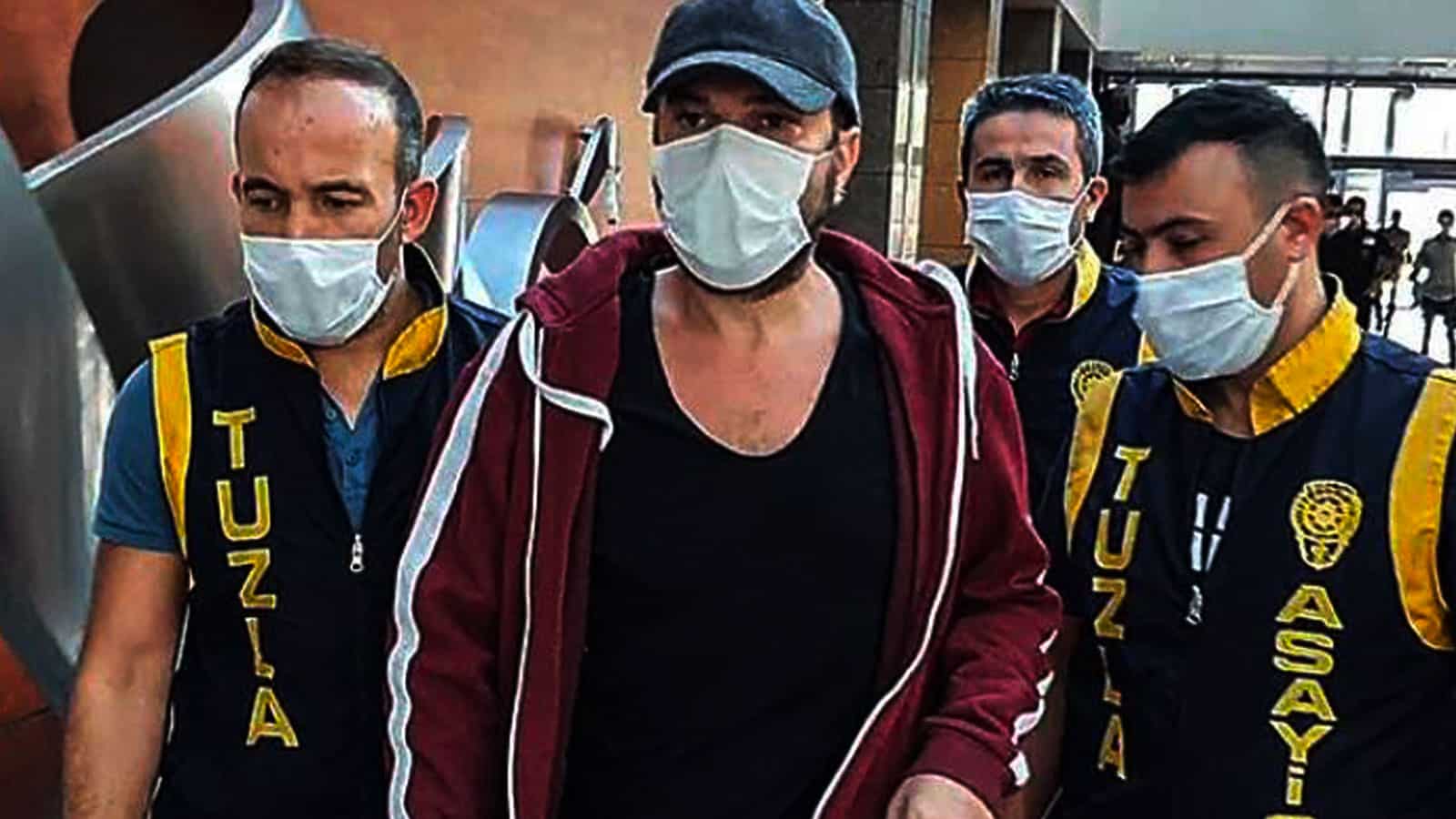 Halil Sezai'nin Avukatları Sanatçının Tahliyesini Beklediklerini Söyledi