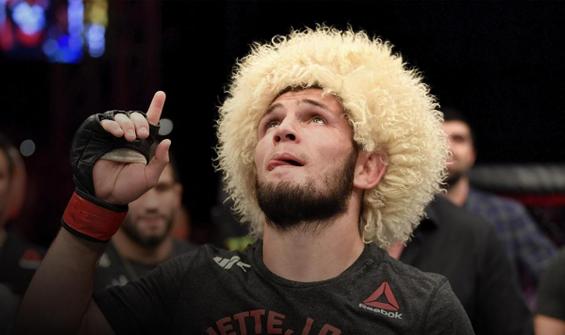 Khabib Nurmagomedov Beklenmedik Şekilde Kariyerini Noktaladı!