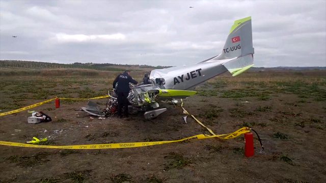 Son Dakika: Eğitim Uçağı Düştü!