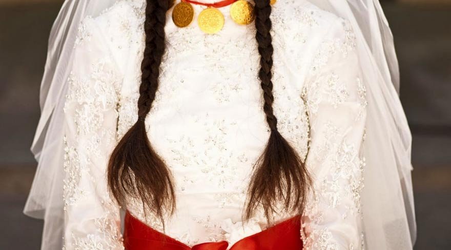 Çocuk Gelin Düğününe Polis Baskını!