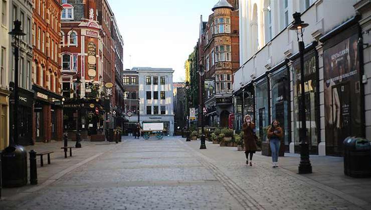 İngiltere’nin 3 Aşamalı Pandemi Planı