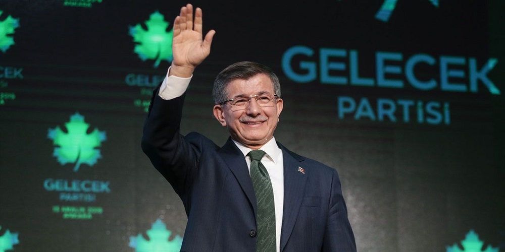 Gelecek Partisi'nde Kriz! Toplu İstifalar Başladı