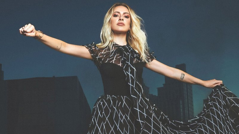Hadise 2020’yi Bol Kazançla Kapatıyor!