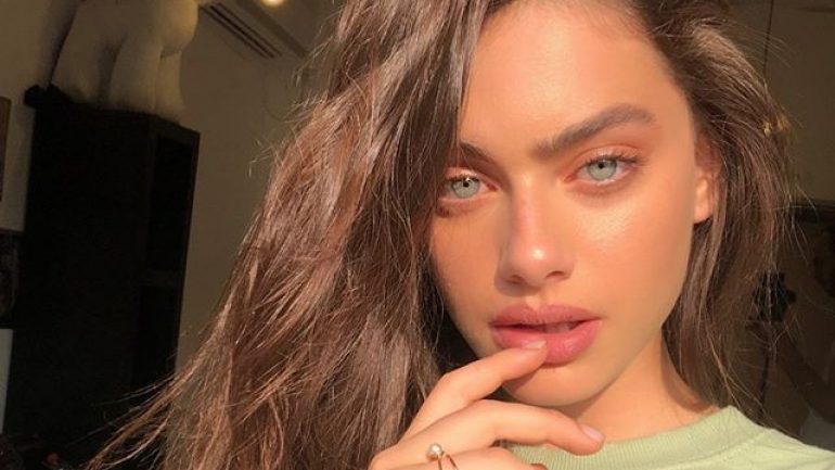 Dünya Güzeli Seçildi: Tepki Yağmuruna Tutuldu