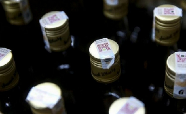 Yılbaşı Öncesi Sahte İçki Operasyonu: 10 Ton Ele Geçirildi!