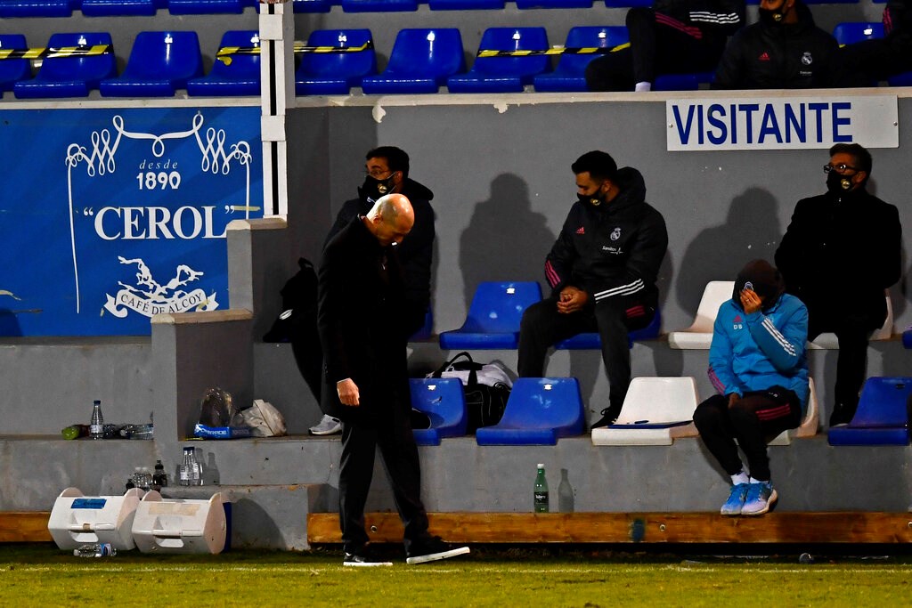 Real Madrid’de Zidane’ın Koltuğu Sallanıyor