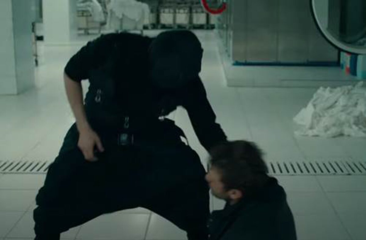 Çukur Dizisindeki Maskeli Adamın Kimliği Açığa Çıktı!