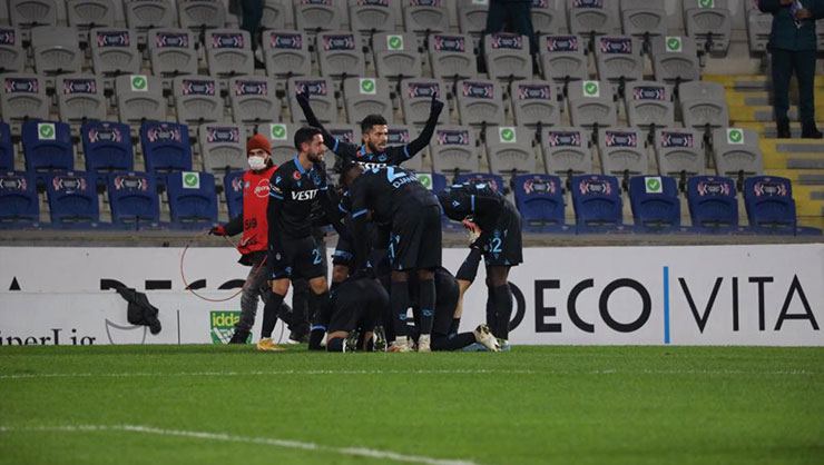 Trabzonspor Dolu Dizgin!