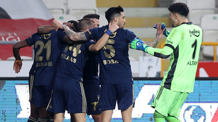 Fenerbahçe Kazandı, Zirve Yarışı Kızıştı!