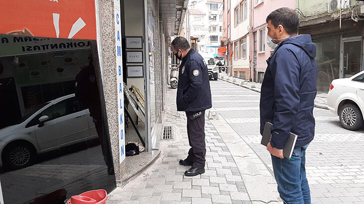 Babasının Silahıyla Oynayan 5 Yaşındaki Çocuk Annesini Vurdu!