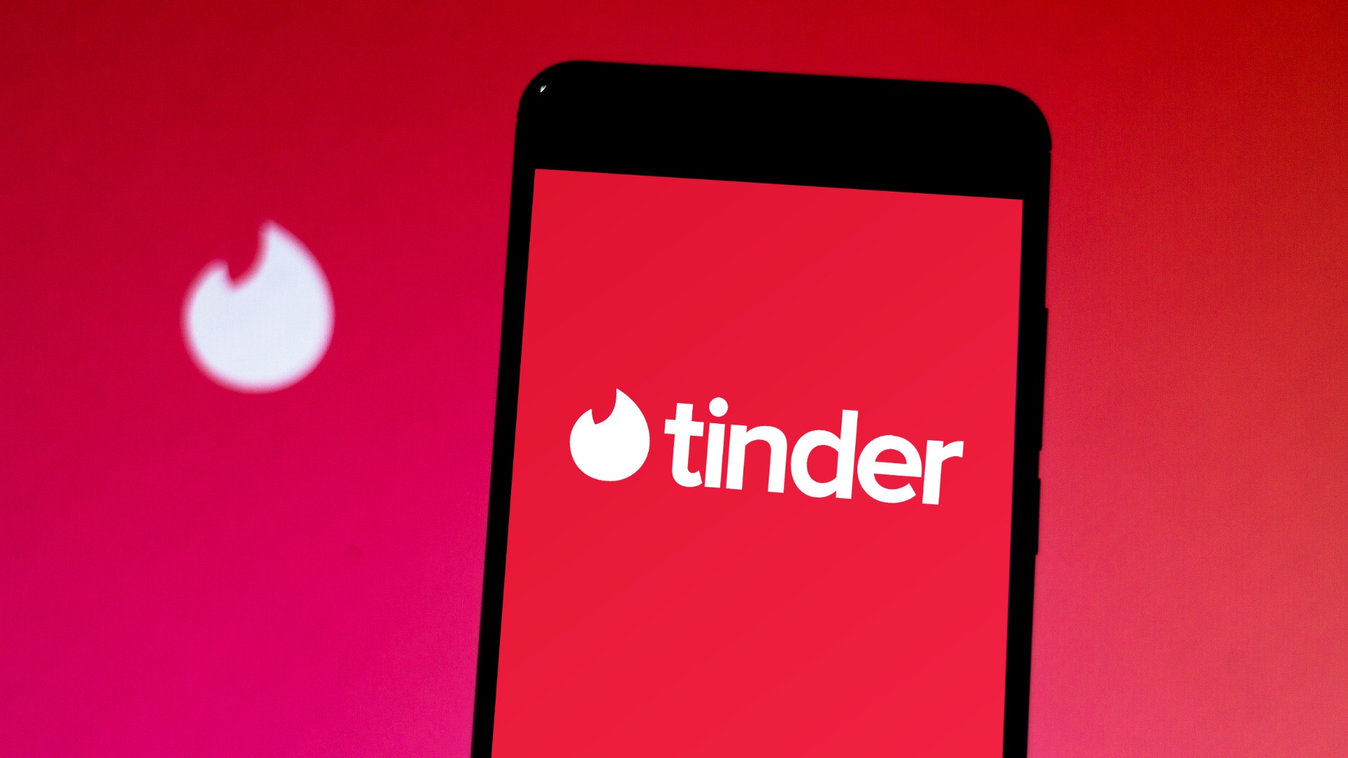 Tinder'dan Benzersiz Özellik! Sabıka Kaydı Sorgulanabilecek 
