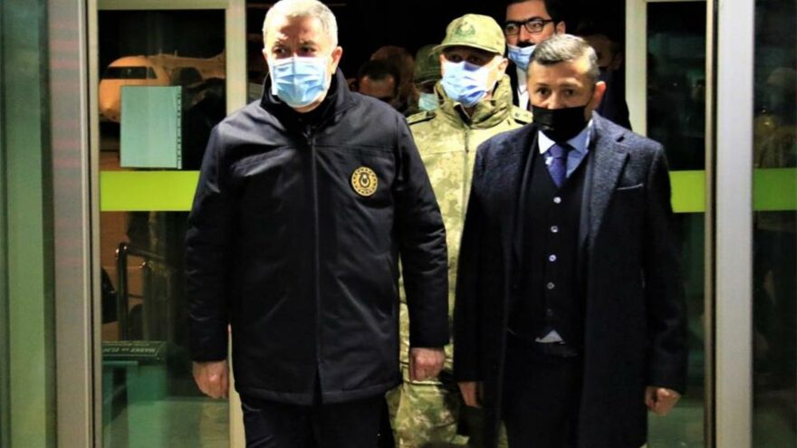 Hulusi Akar’dan Helikopter Kazasına Yönelik Açıklama