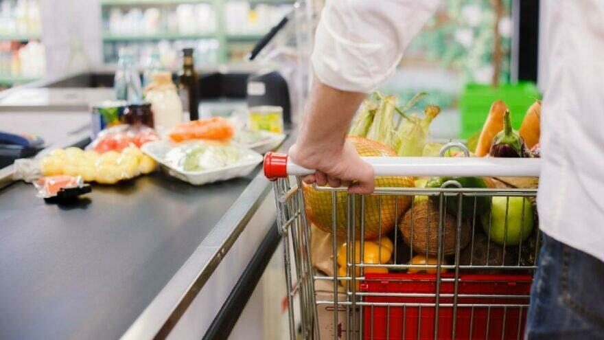 Marketlerde Temel İhtiyaçlar Dışında Ürün Satılmayacak!