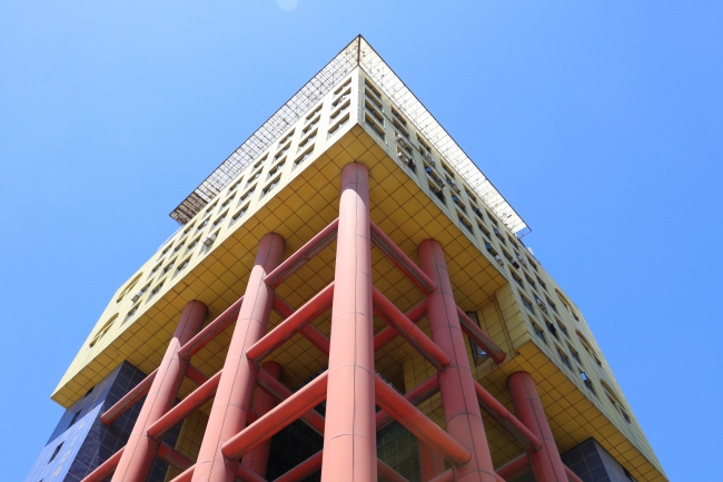 'Dünyanın En Saçma Binası' İçin Yıkım Kararı