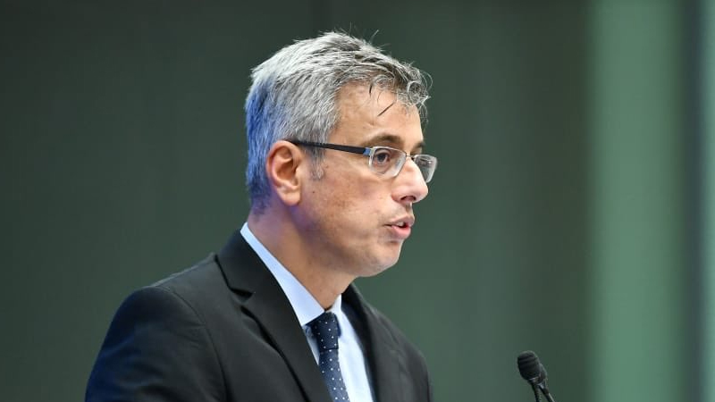 İstanbul’da Maskenin Gevşeme Sinyali Verildi!