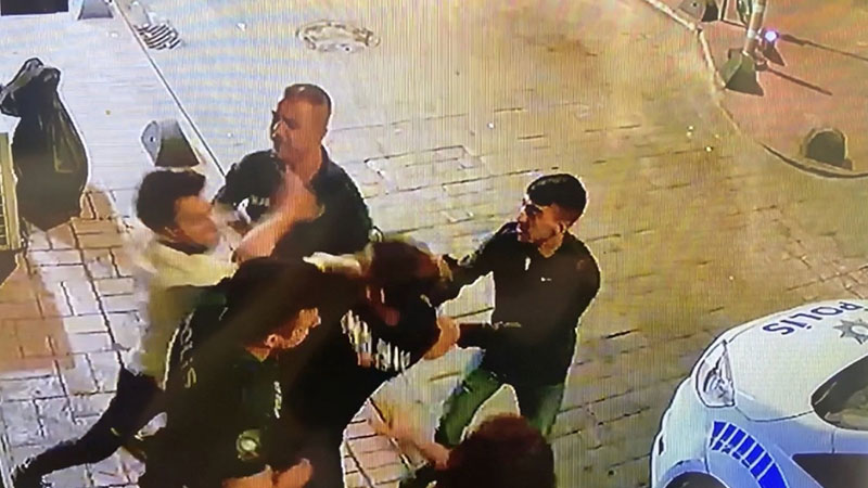 Çağatay Akman'ın Eski Sevgilisini Darp Ettiği Görüntüler Ortaya Çıktı