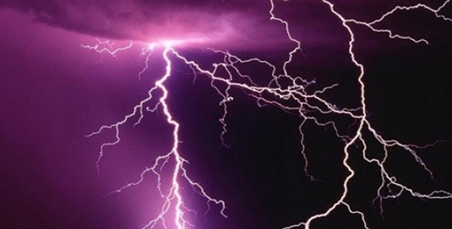 38 Kişinin 11’i Selfie Çekmeye Çalışırken Öldü!