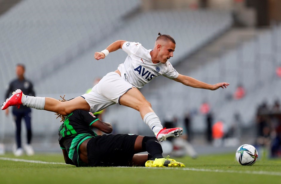 Fenerbahçe’de Pelkas Şoku!