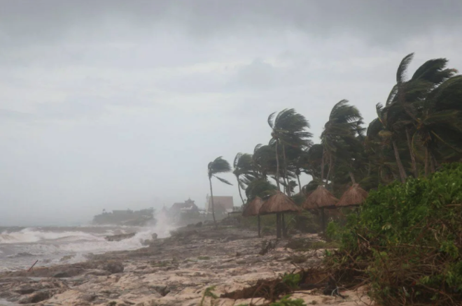 ABD ve Meksika Fırtına Etkisinde