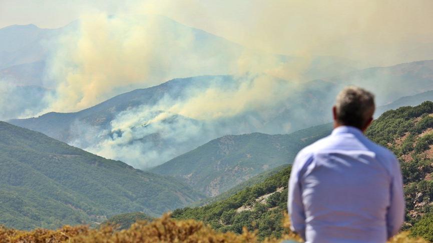 Tunceli Yangınla Mücadeleye Devam Ediyor