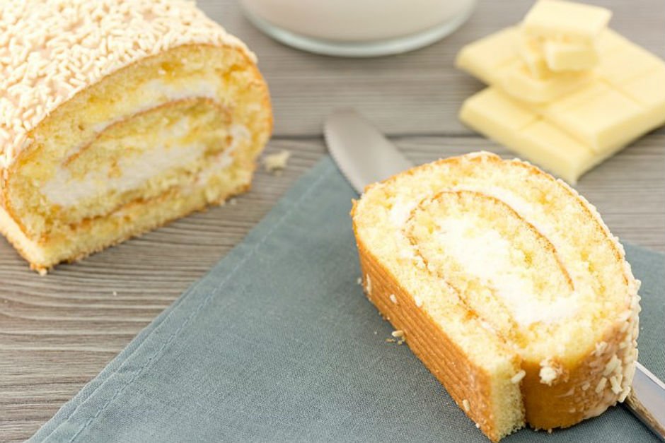 Yumuşacık Muzlu Rulo Pasta Tarifi