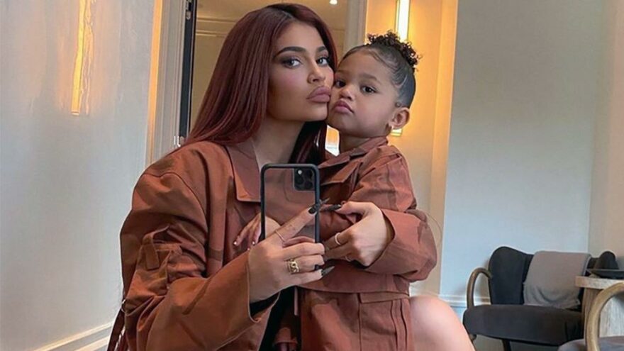 Kylie Jenner Yeni Projesini Duyurdu