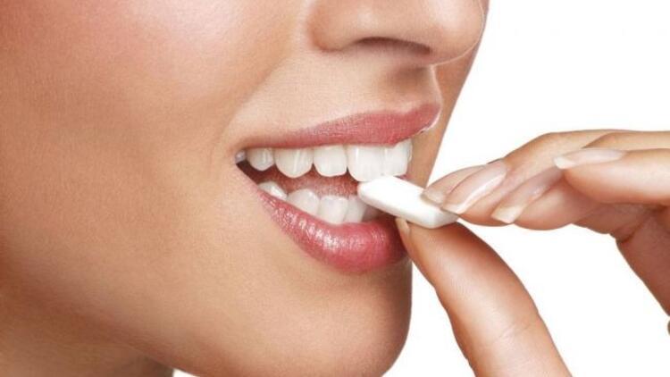 Sakız Çiğnemek Sağlığa Zararlı mıdır?