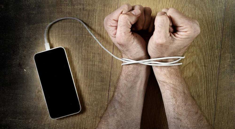 EGM Uyardı: Sosyal Medya Bağımlılığına Dikkat!