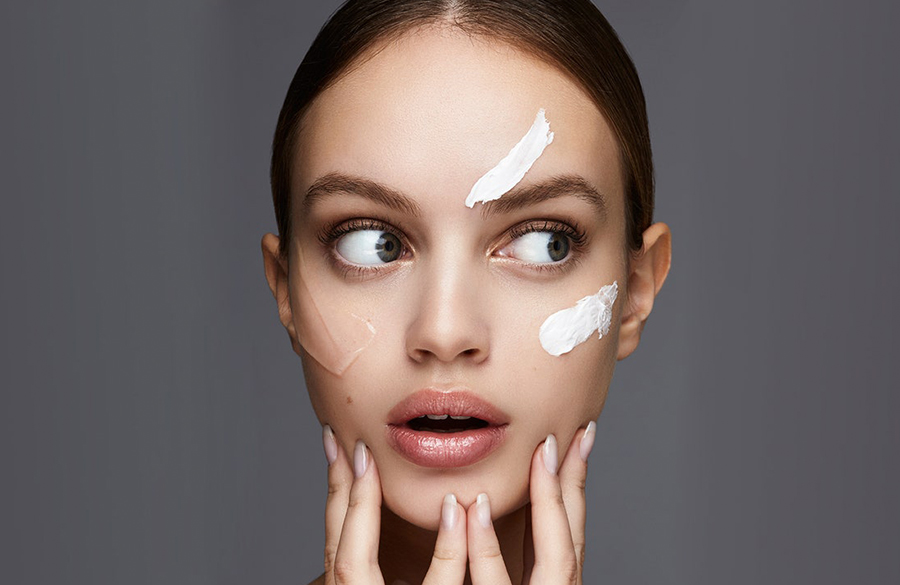 Makyaj Bazı Nedir? Makyaj Bazının Doğru Kullanımı