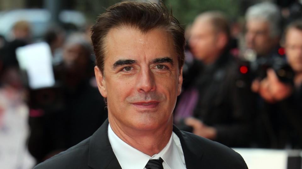 İddiaların Ardından Chris Noth Diziden Kovuldu
